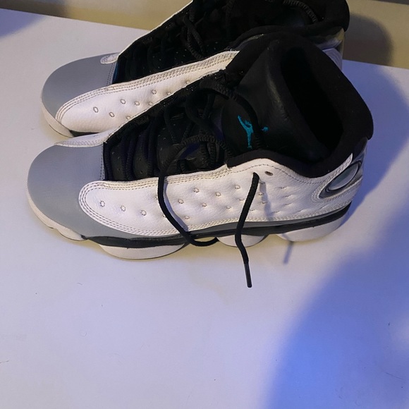 Jordan’s - Picture 3 of 3